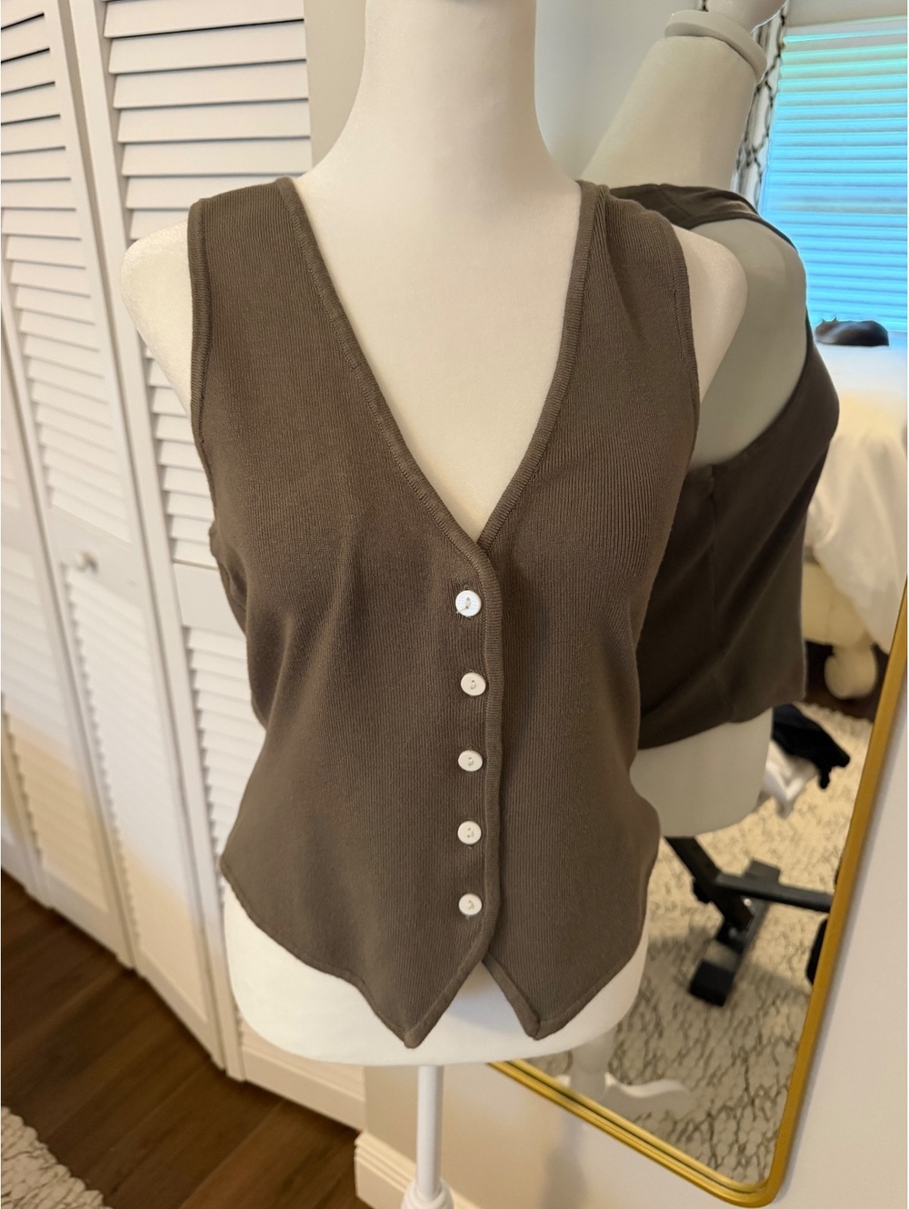 House of Harlow brown vest top SZ Med